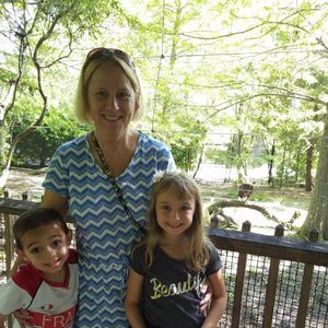 Meet your Posher, Jolie